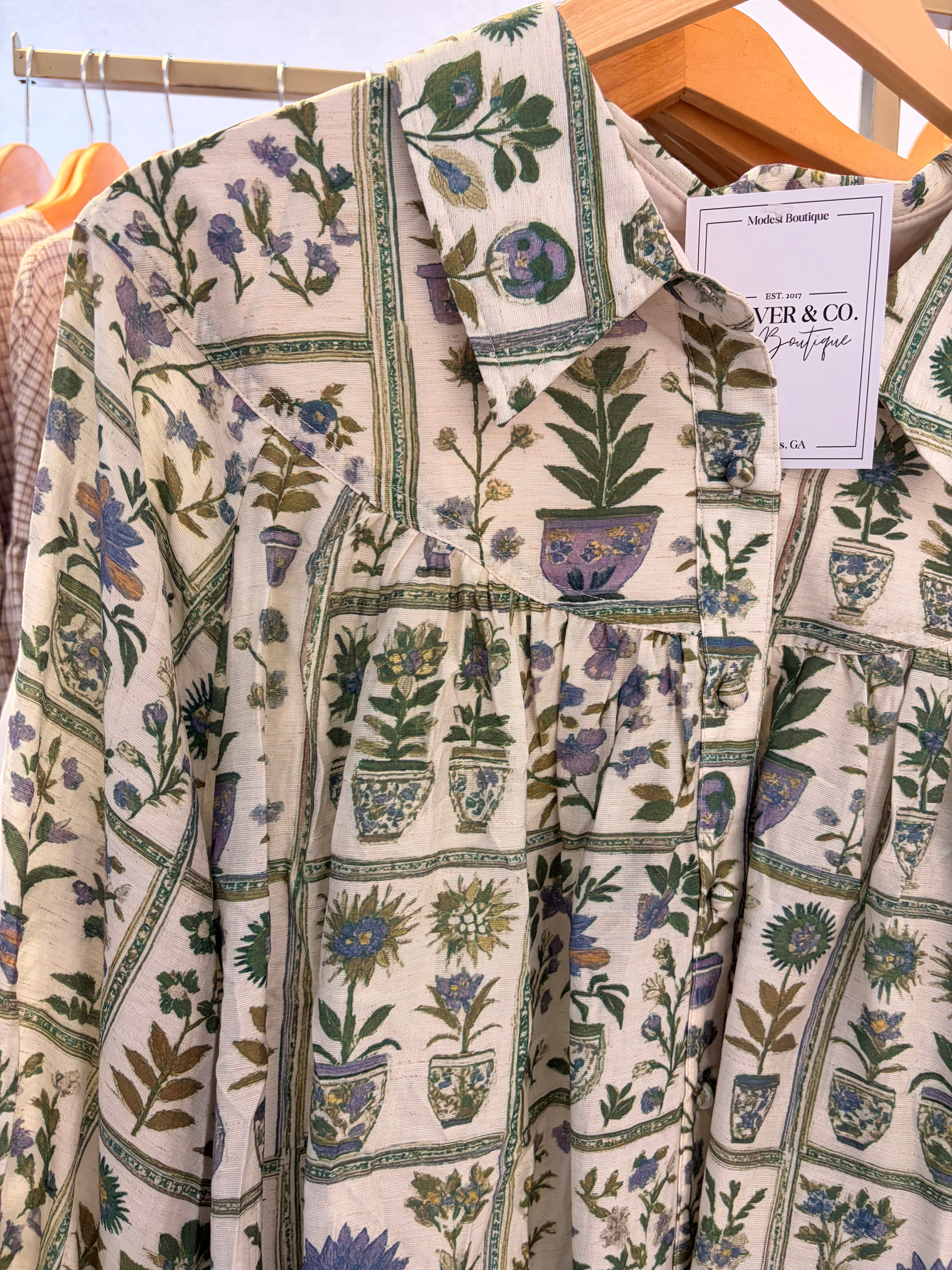 “Cottage Bloom” Button Up Blouse - Plus