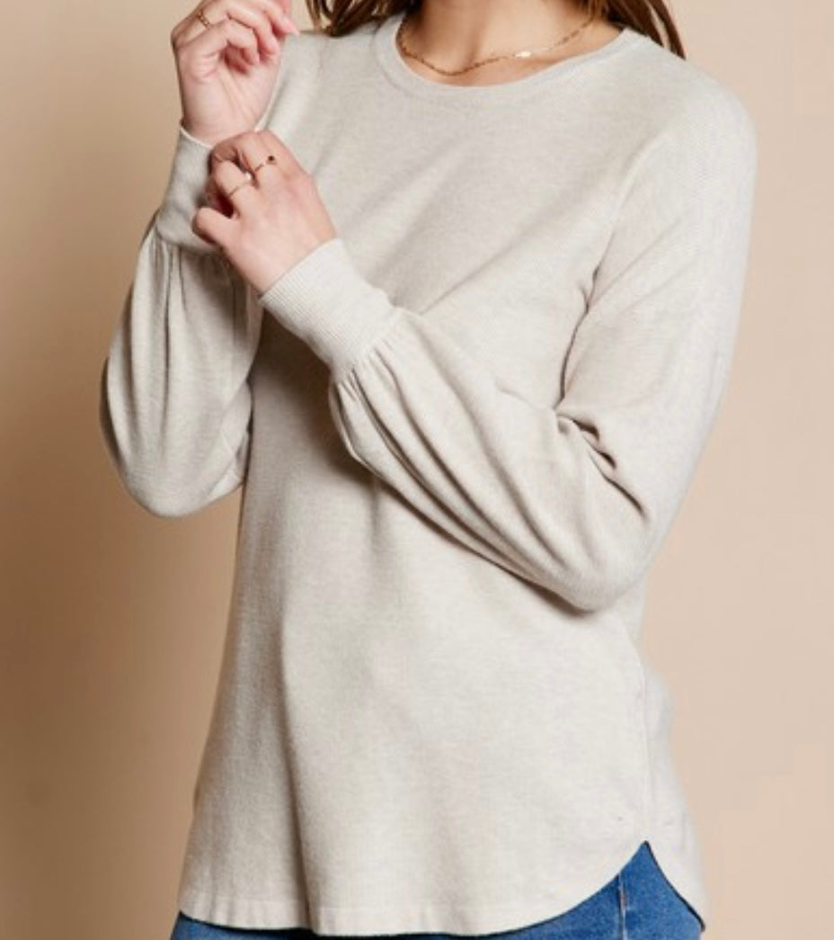 Classic Pullover in Oatmeal