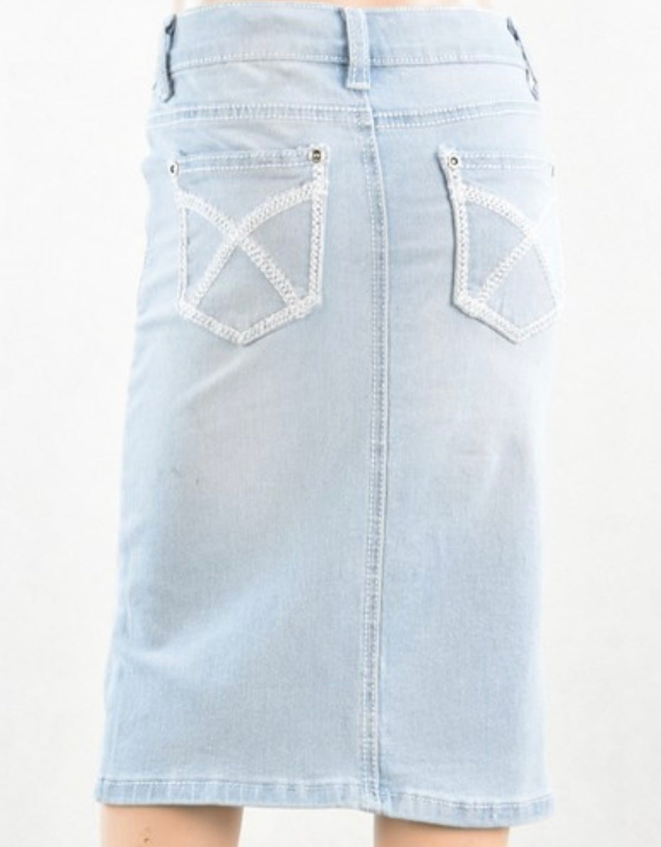 “Bailey Layne” Girls Light Wash Denim