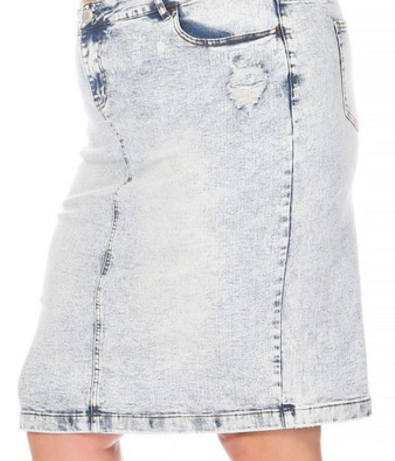 “Grace Ann” Light-wash Plus Midi Denim Skirt